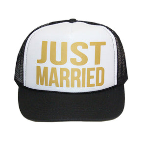 
            
                Load image into Gallery viewer, JUST MARRIED Trucker Hat
            
        