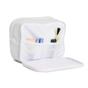 
            
                Load image into Gallery viewer, Personalized Mr. and Mrs. Toiletry Bag Set
            
        